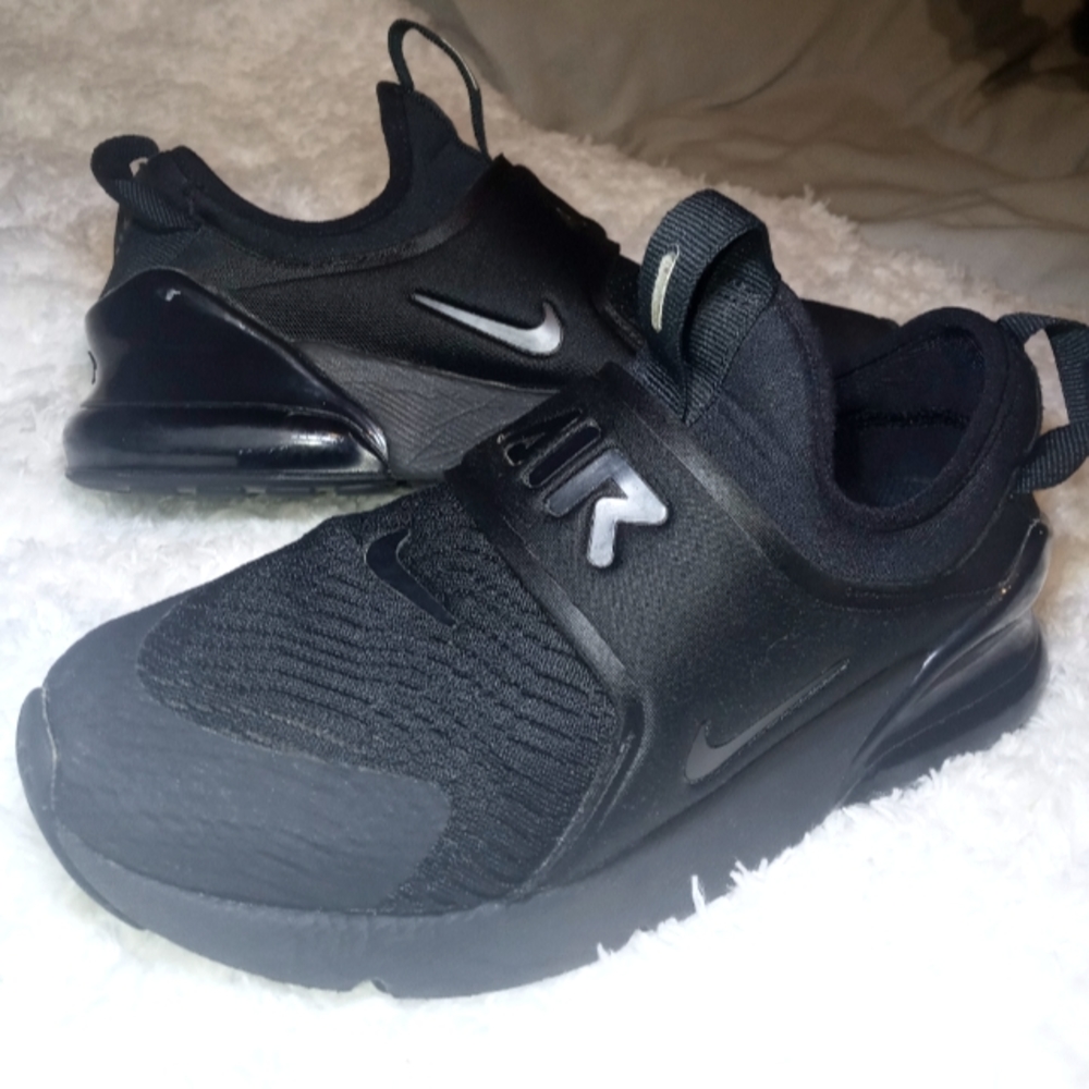 Nike Air Max 270